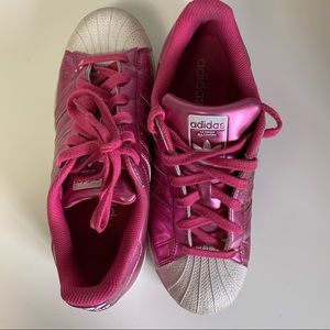 💓Metallic Pink Adidas Superstars 💓